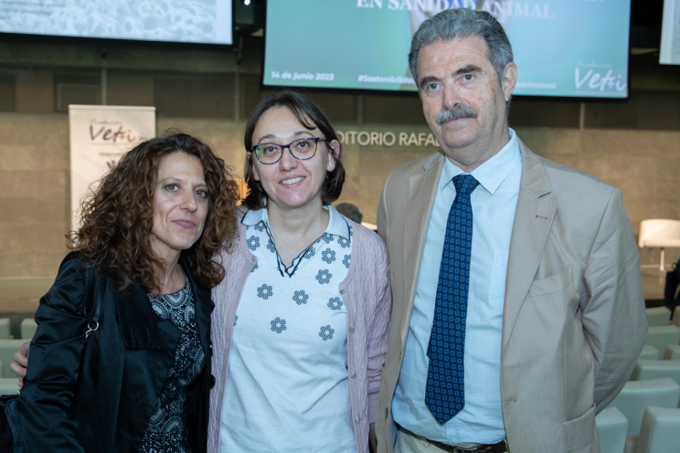 Begoña Rodero, Delia Saleno y Juan Carlos Ortiz