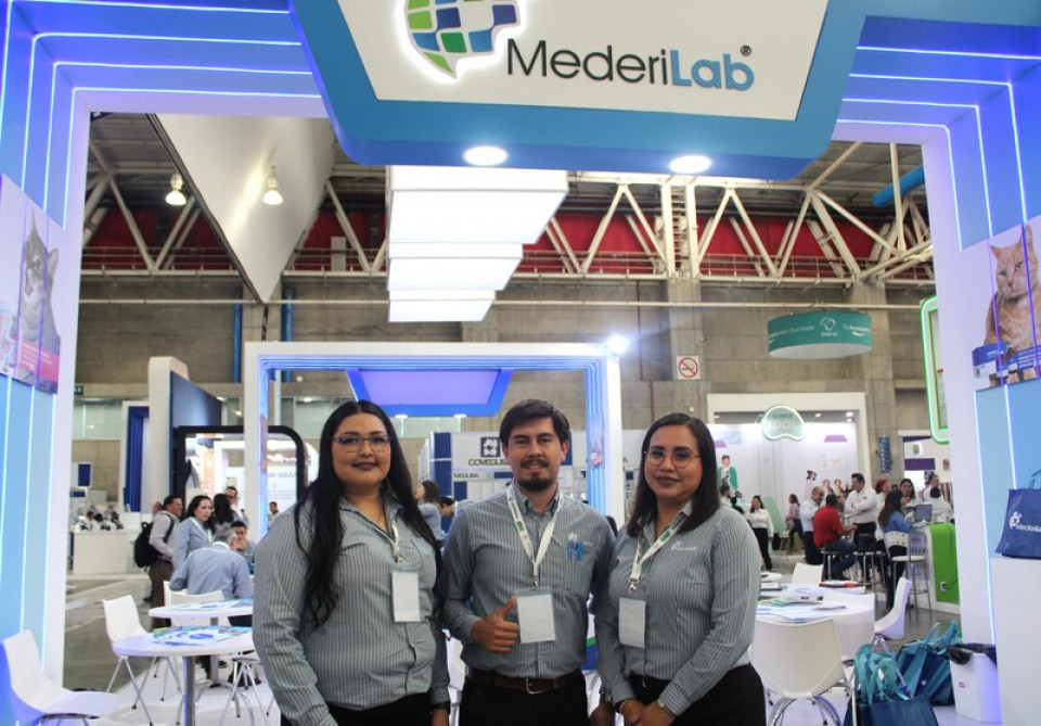 Algunos miembros del equipo de Mederilab