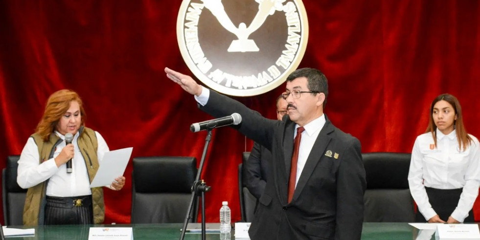 El médico veterinario Dámaso Leonardo Anaya, nuevo rector de la Universidad Autónoma de Tamaulipas