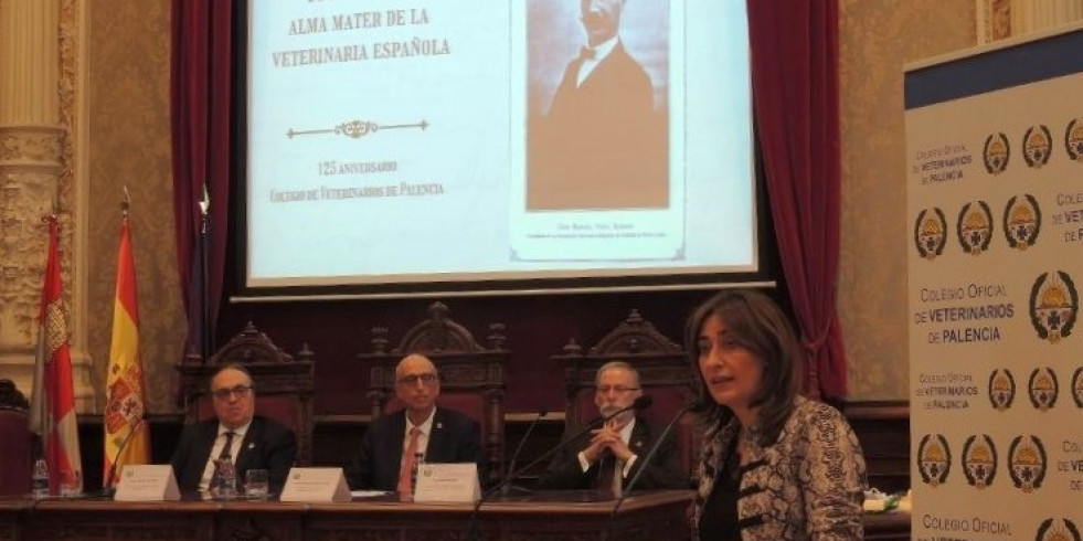 El Colegio de Veterinarios de Palencia celebra su 125 aniversario con un homenaje a Manuel Vidal Alemán